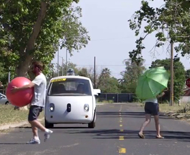 Google-car-vs.-pedestrians